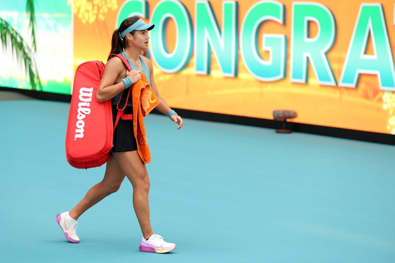 В WTA сообщили о преследованиях Эммы Радукану неизвестным мужчиной на турнире в Дубае