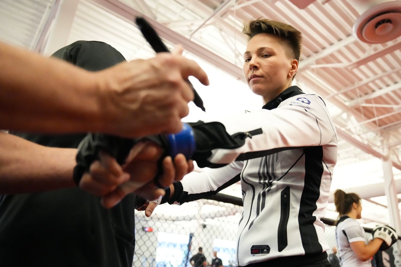 Алексеева рассказала о жуткой травме, которую получила во время второго боя в UFC