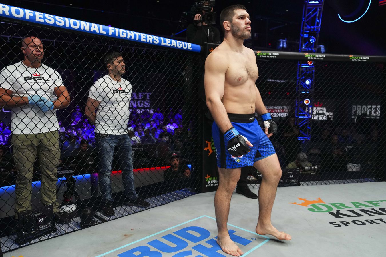 Валентин Молдавский проиграл Бруно Каппелоцце в PFL