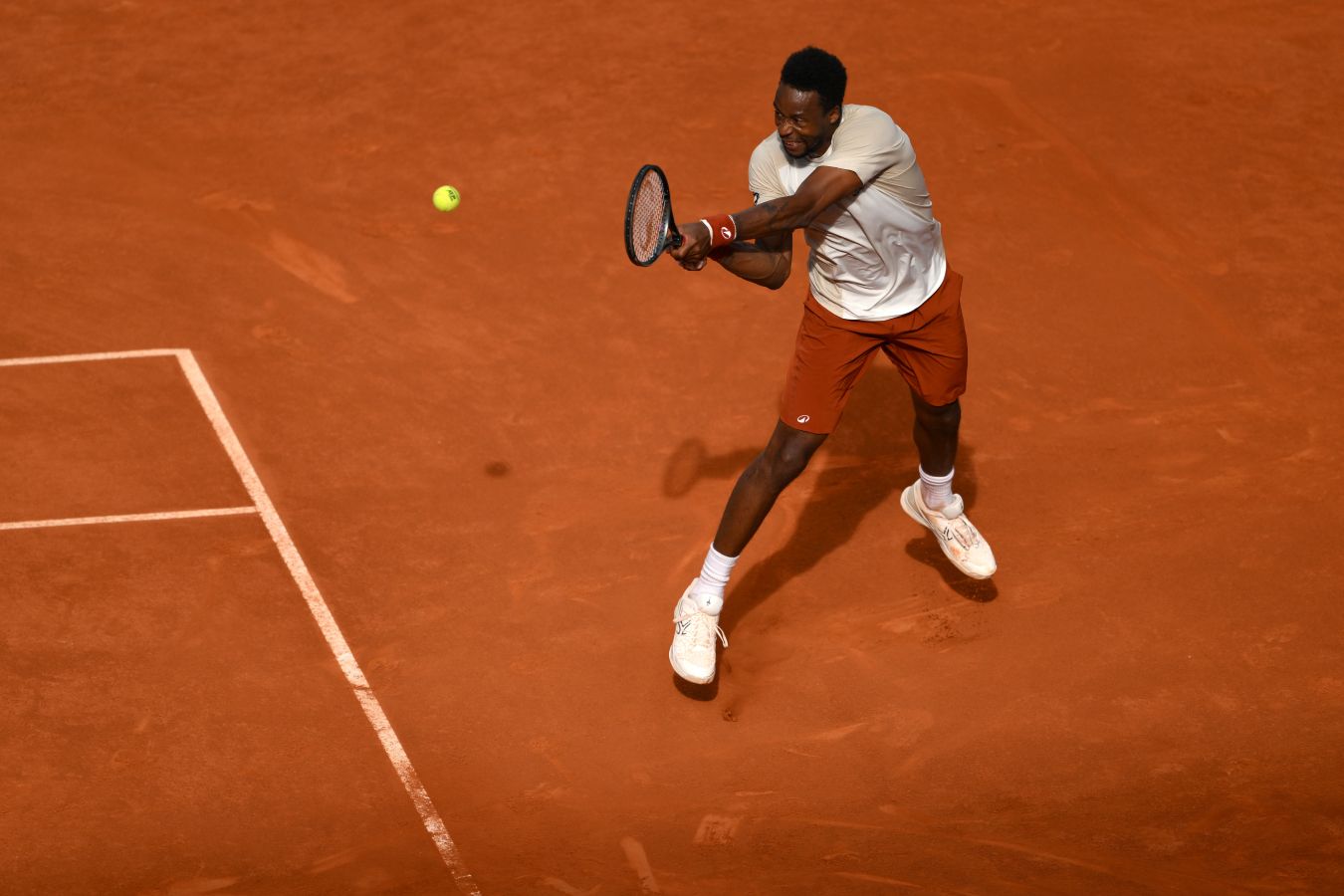 Гаэль Монфис потерпел поражение в первом круге «Мастерса» в Мадриде