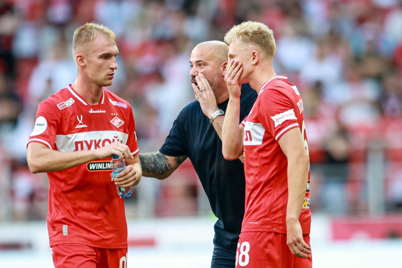 Тернавский: как Станкович может не общаться с игроками Спартака Футболист тоже человек