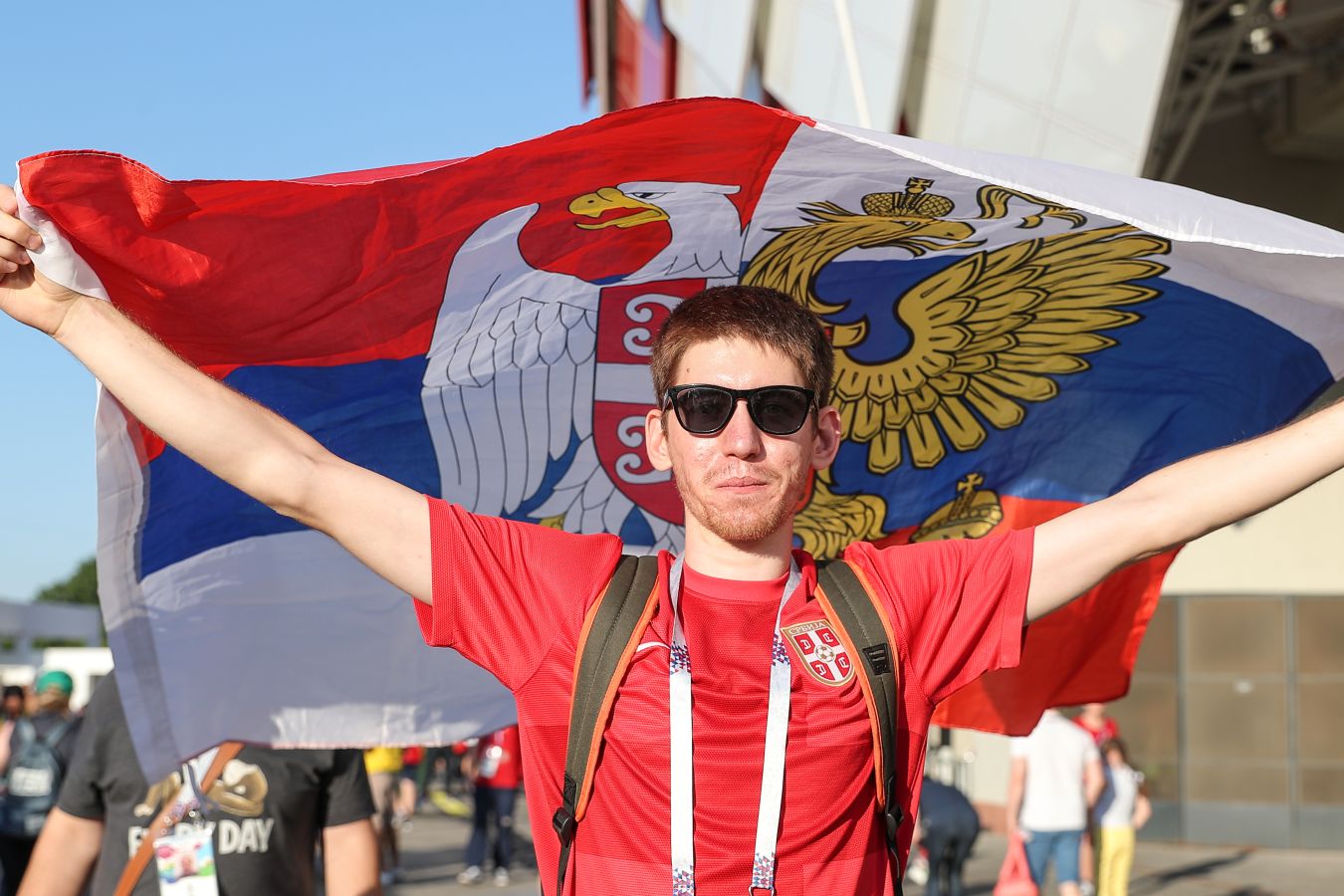Сербские и российские фанаты устроили перекличку «Сербия — Россия» на ЧМ-2022