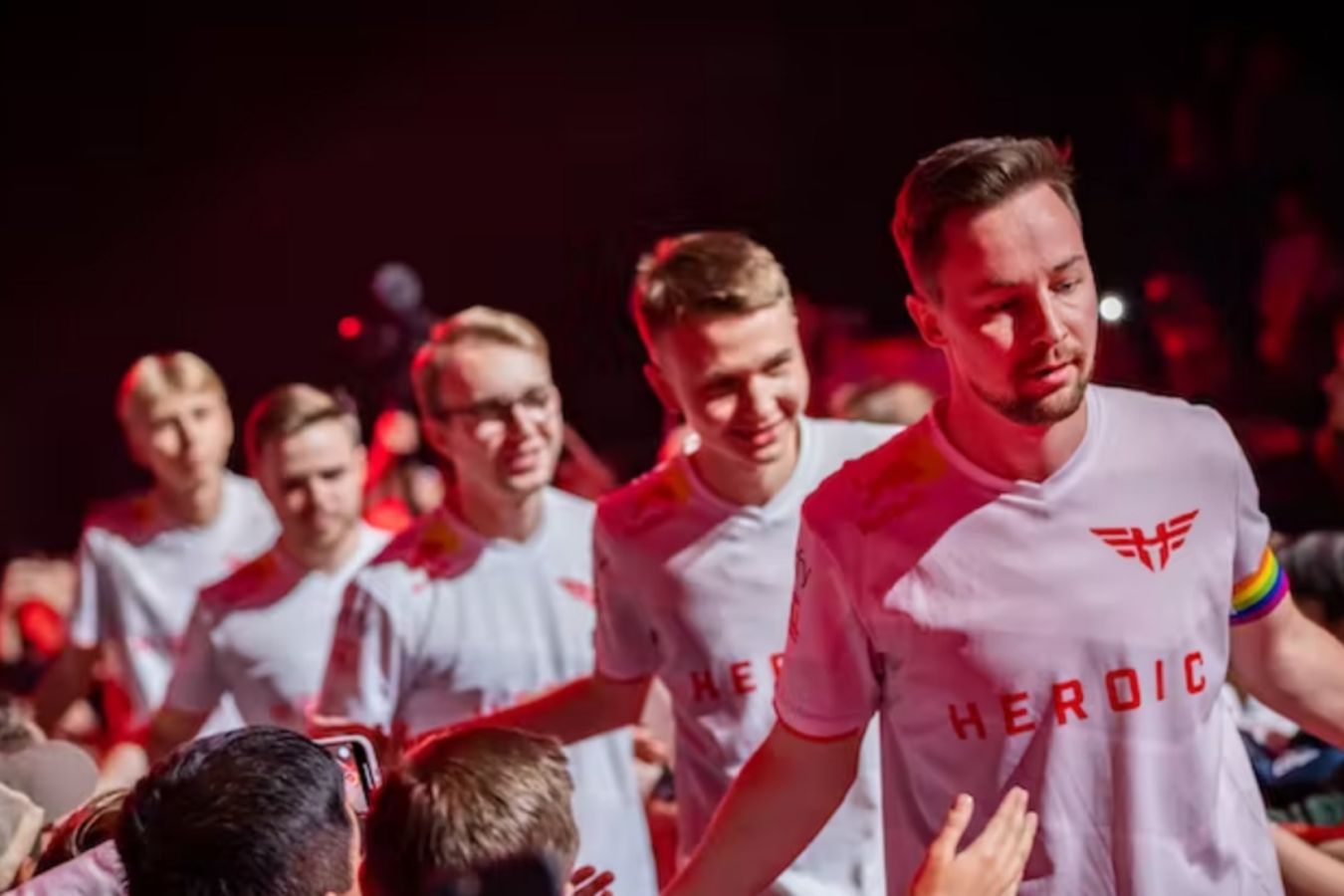 Heroic сместила Virtus.pro (Outsiders) с первого места в мировом рейтинге по CS:GO