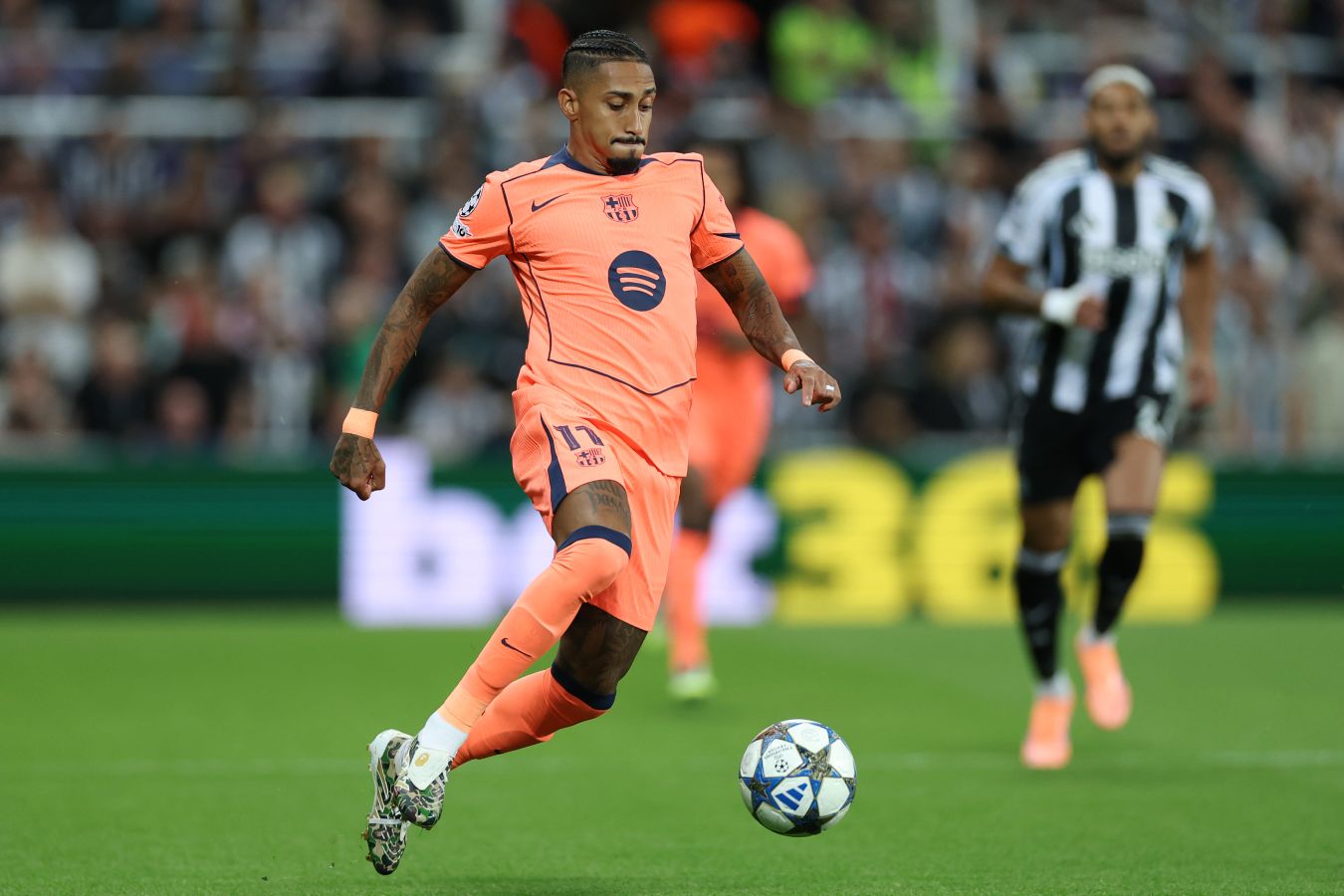 «Ньюкасл» — «Барселона»: прямая онлайн-трансляция