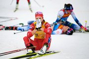 Рухнула без сил чемпионкой. Российская лыжница впервые в истории выиграла «Тур де Ски»