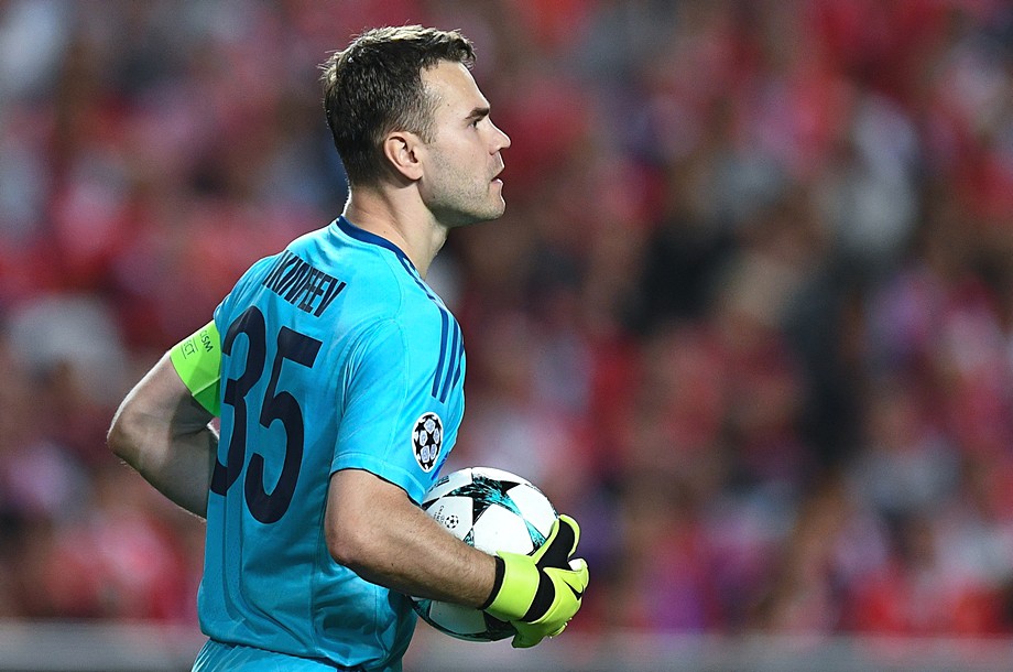 801822-igor-akinfeev.jpg