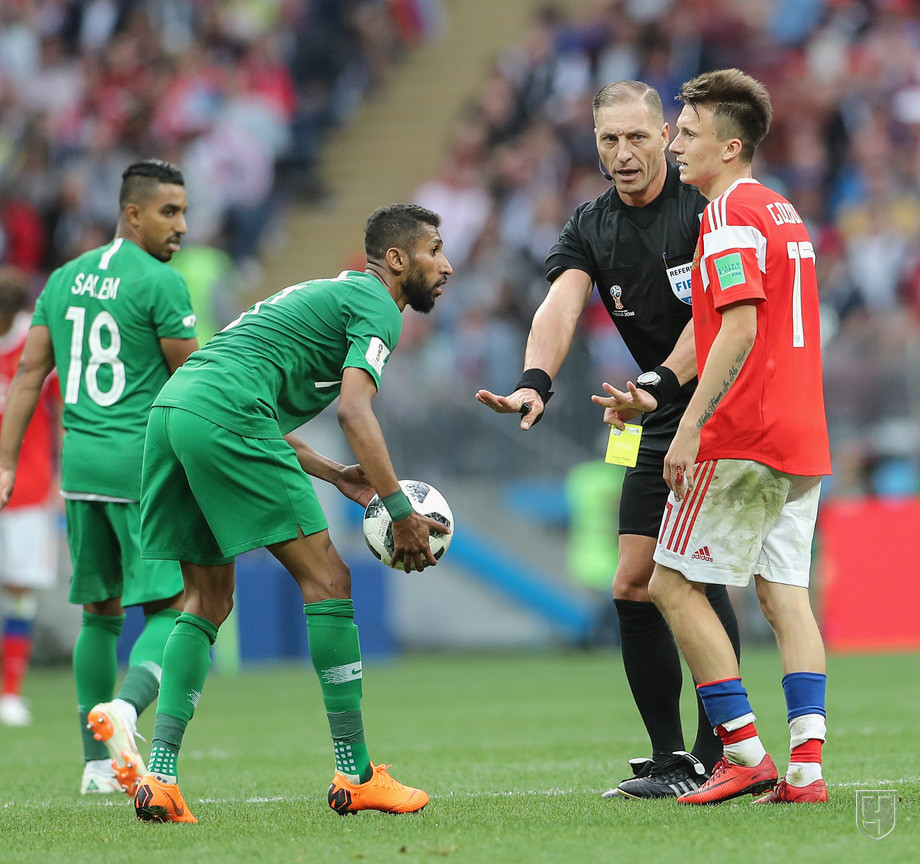 839479-salman-al-faridzh-nestor-pitana-i