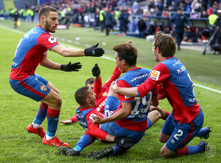 873085-igroki-cska.jpg