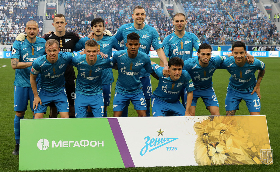 881379-igroki-fk-zenit.jpg