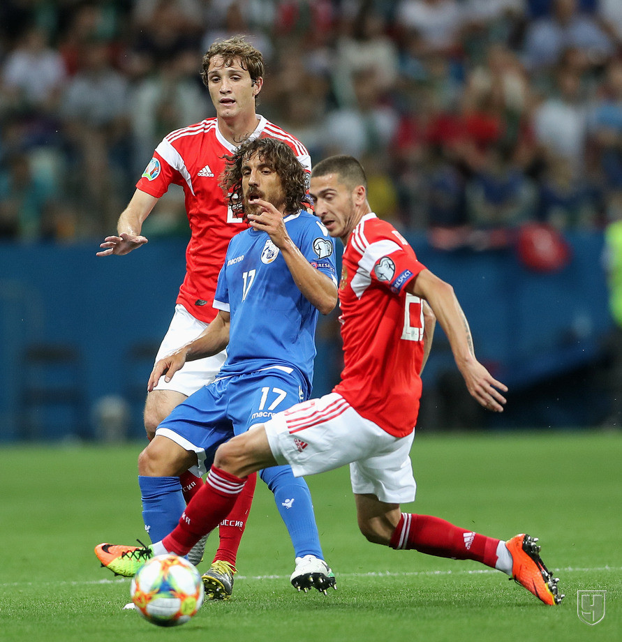 884741-mario-fernandes-renatu-margasa-i-