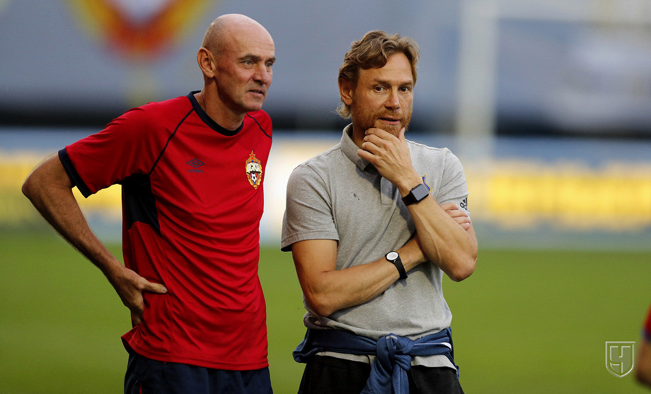 885589-viktor-onopko-i-valerij-karpin.jp