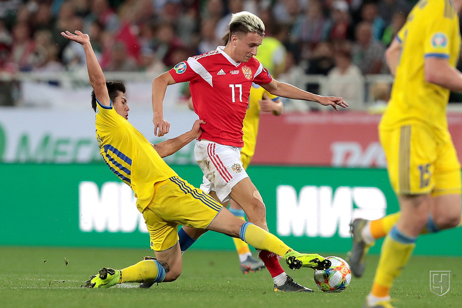 892399-georgij-zhukov-i-aleksandr-golovi