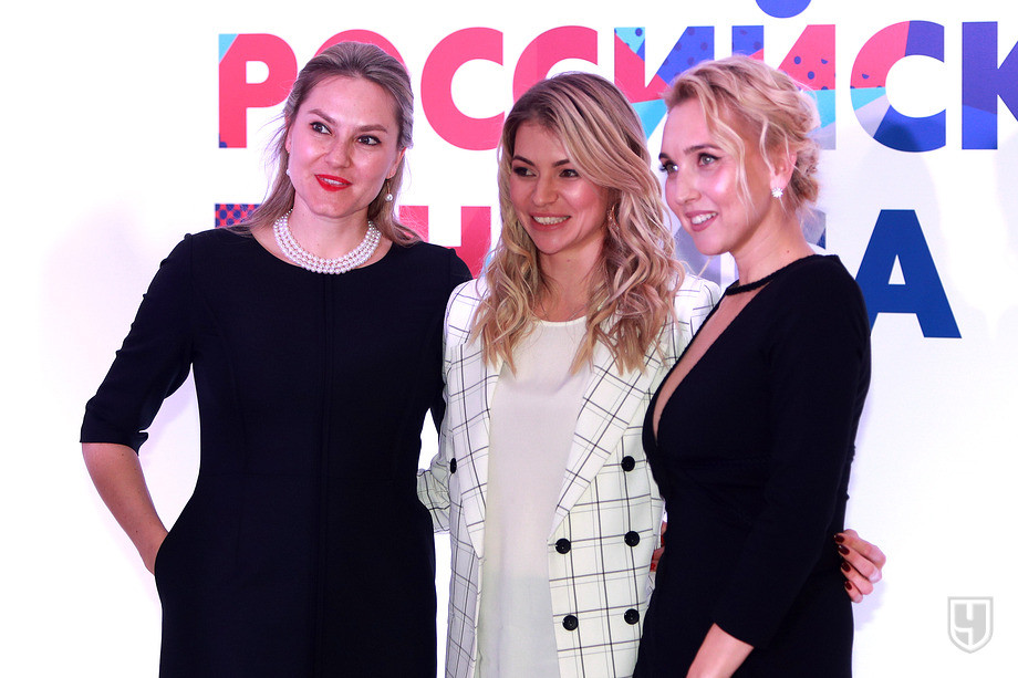 896973-nadezhda-petrova-marija-kirilenko-i-elena-vesnina.jpg