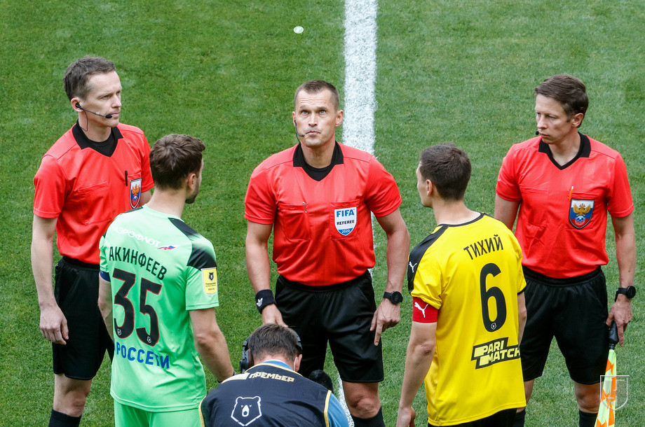 926779-andrej-vereteshkin-igor-akinfeev-