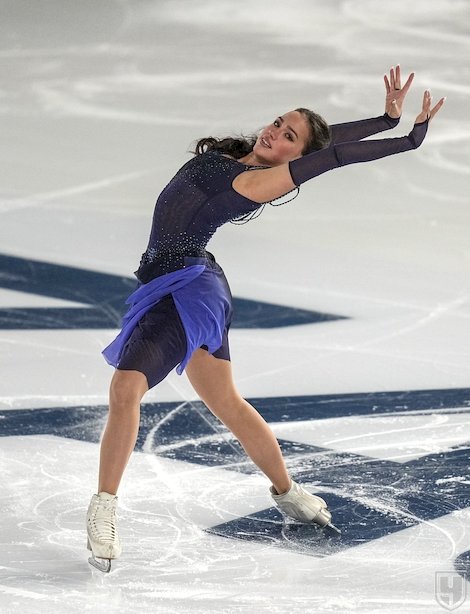 https://img.championat.com/photo/24/24703/full/993953-alina-zagitova.jpg