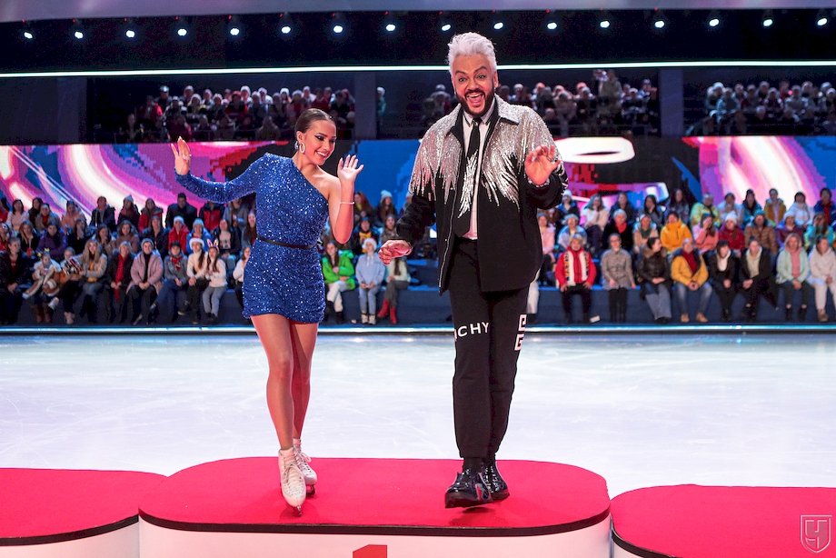 https://img.championat.com/photo/24/24879/full/998749-alina-zagitova-i-filipp-kirkorov.jpg