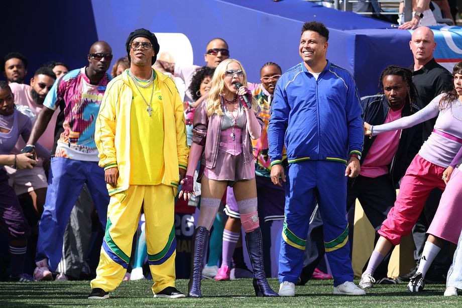 1151784-ronaldino-madonna-i-ronaldo.jpg