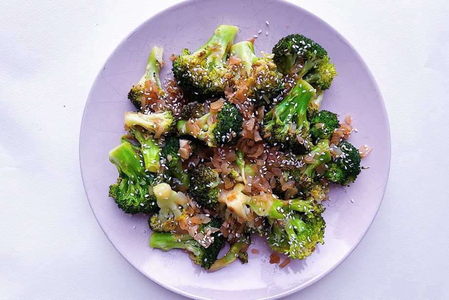 Как приготовить вкусную брокколи на сковороде пошагово: рецепт