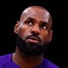 Леброн Джеймс