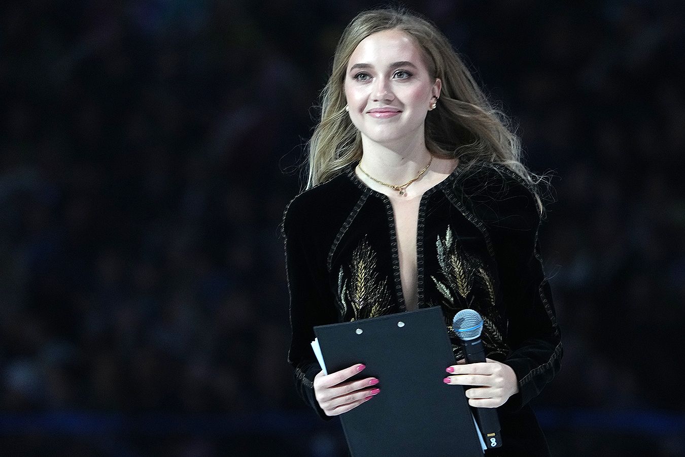Елена Радионова
