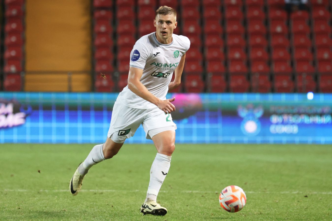 Александр Жиров
