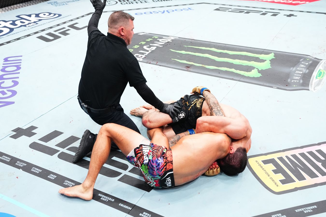Ислам Махачев — Дастин Порье. UFC 302