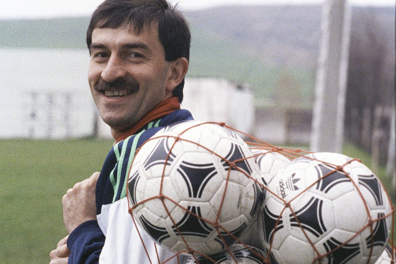 Станислав Черчесов