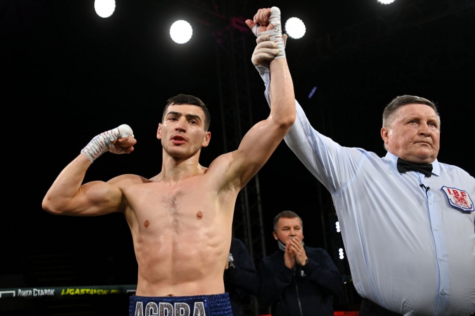 Агрба и Абдуллаев сразятся за временный титул чемпиона мира WBA