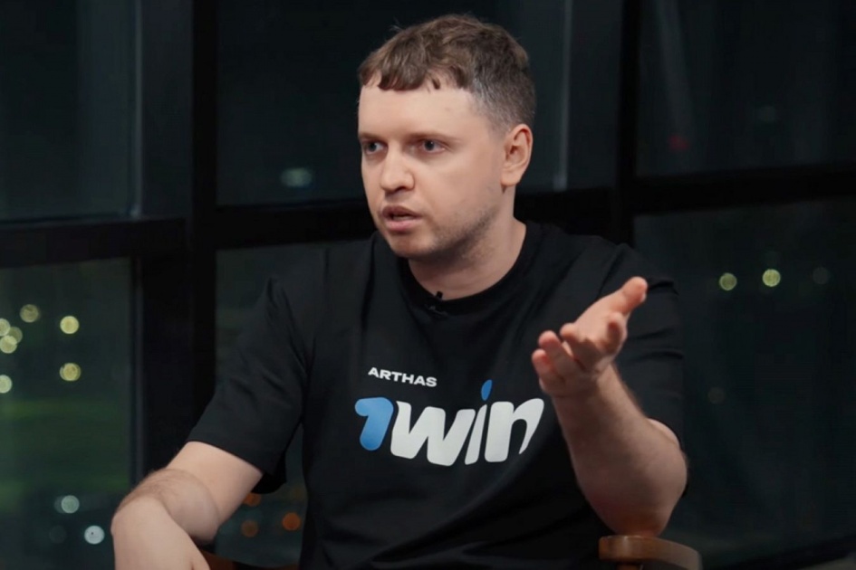 Впервые за 8 лет: Папич вернулся на Twitch после блокировки YouTube
