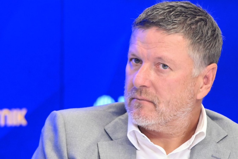 «Теннис спасён», — Кафельников о победе Андреевой в полуфинале РГ