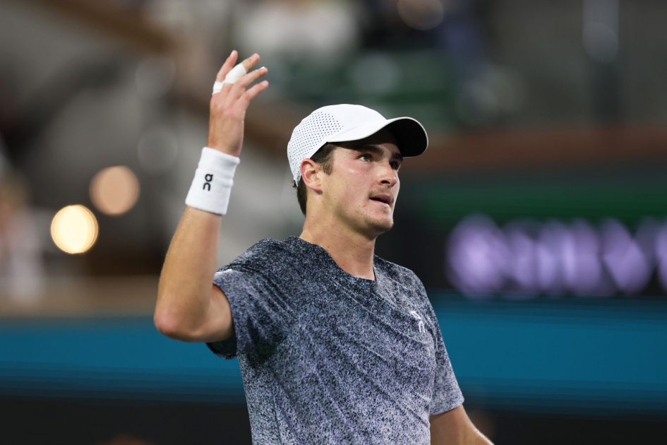 Ханфман обыграл Фонсеку на ATP-500 в Галле — 6:2, 6:2