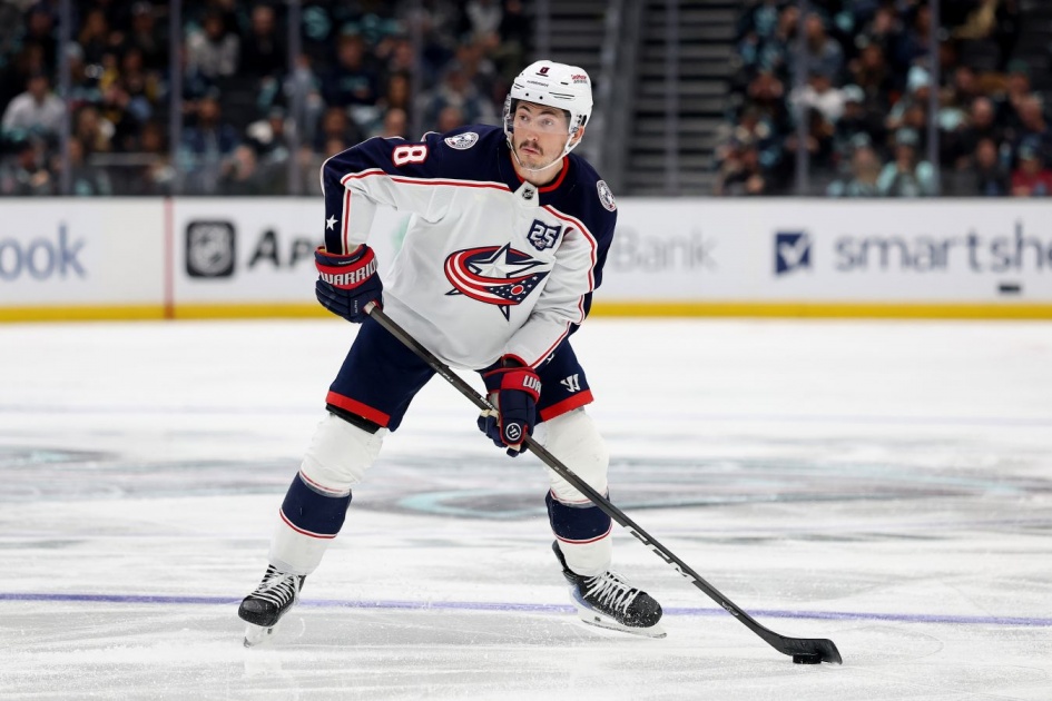 «Коламбус Блю Джекетс» рассматривает предложения по Заку Веренски