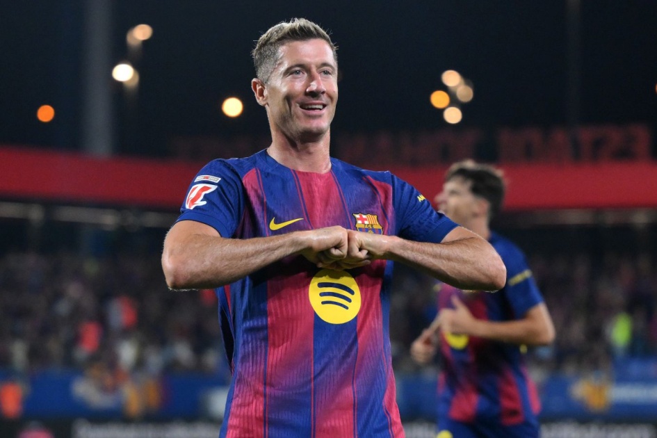 Lewandowski's agent reveals reasons for leaving Europe and the