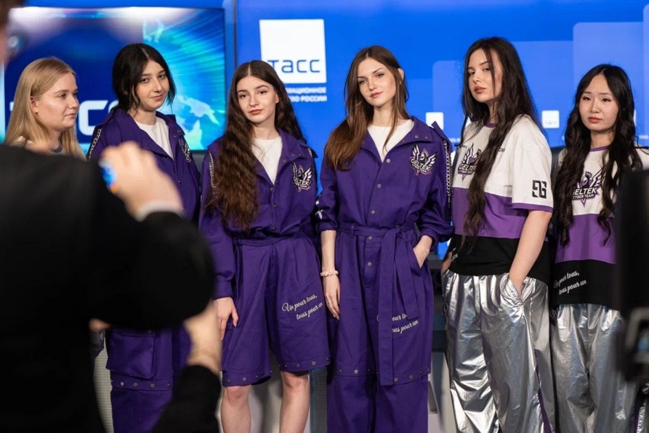 Geltek Cyber Team представила новую форму перед MLBB Women's Invitational