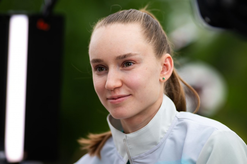 Рыбакина деактивировала аккаунт в соцсетях после вылета из Roland Garros