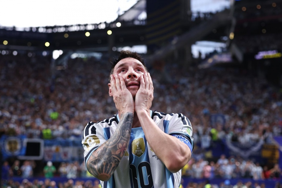 «Je t'adore tout simplement» : Del Potro s'adresse à Messi après la