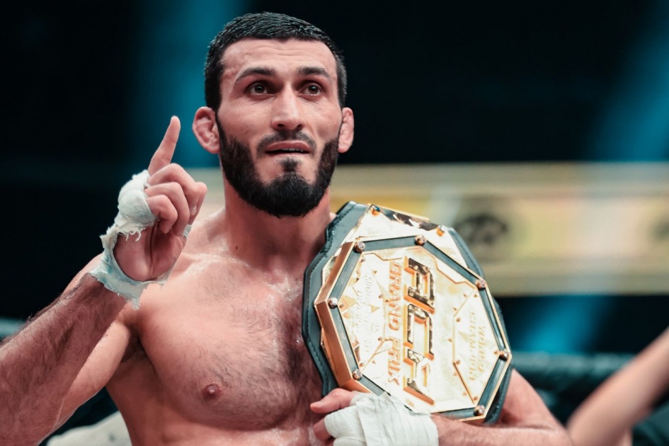 Гасанов отказался от боя против Вагаева на UFC Fight Night 282