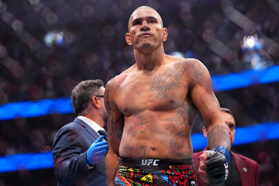 Роналдиньо встретился с бойцом UFC Алексом Перейрой