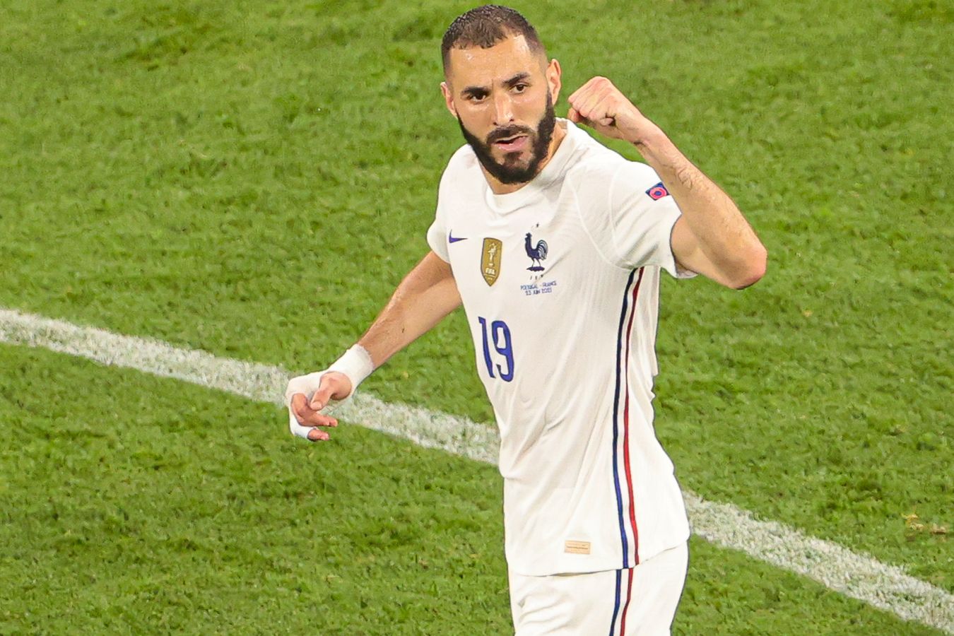 Бензема франция. Ле гре футбол. Бензема играет за сборную франции. Бензема чм 2022. Бензема франция.