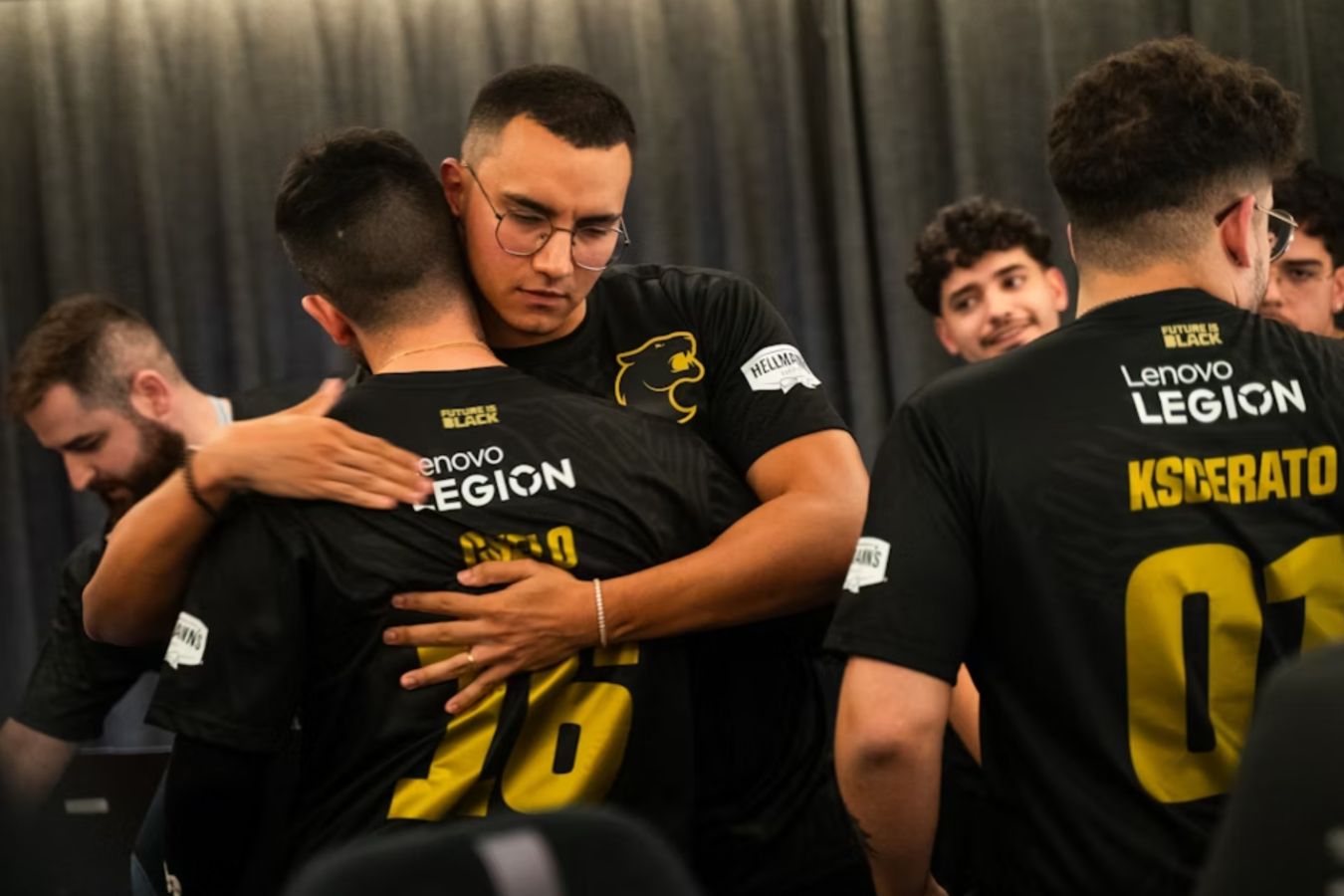 Wildcard cs2 чья команда