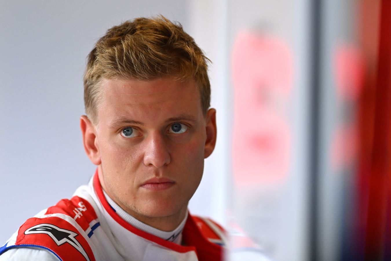 Can he win a Championship...? #Mickschumacher @Haas #Ferrari - YouTube