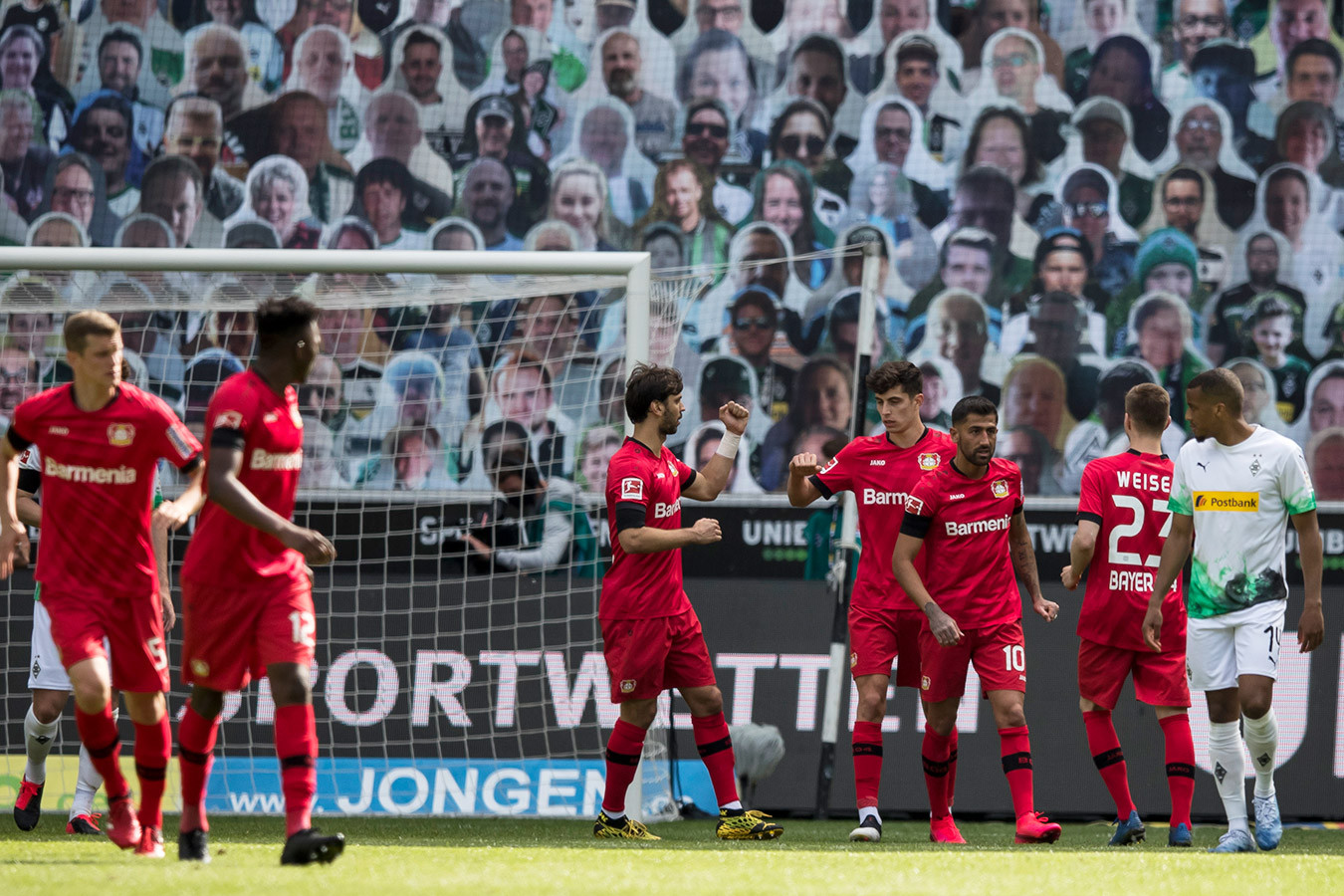 Боруссия м байер сегодня. "bestself". Байер м. Боруссия м байер сегодня. Бавария мёнхенгладбах логотип.