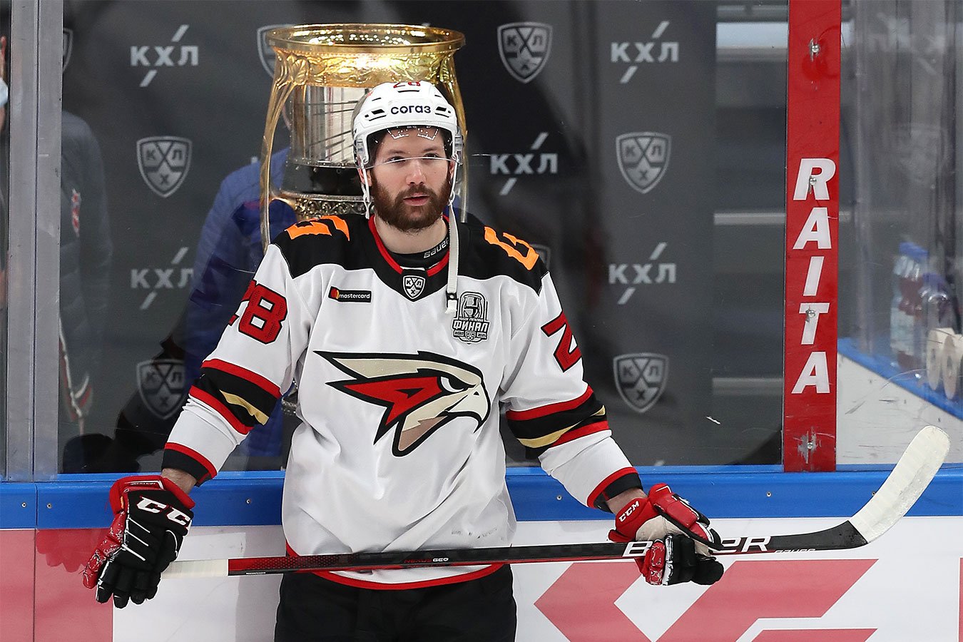 почему ковальчук не играл 2 года