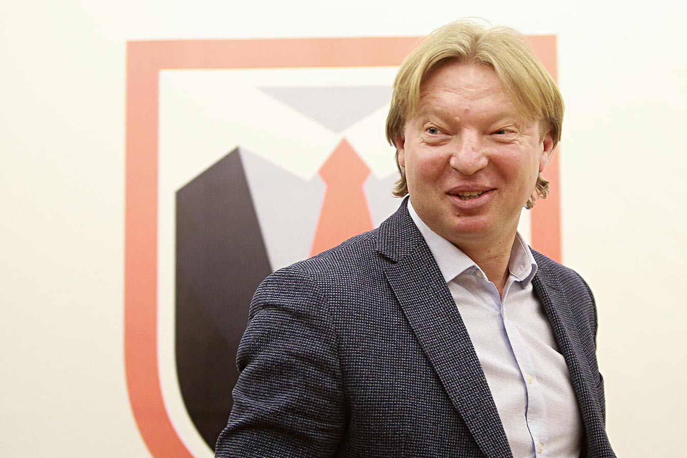 Перов министр спорта московской