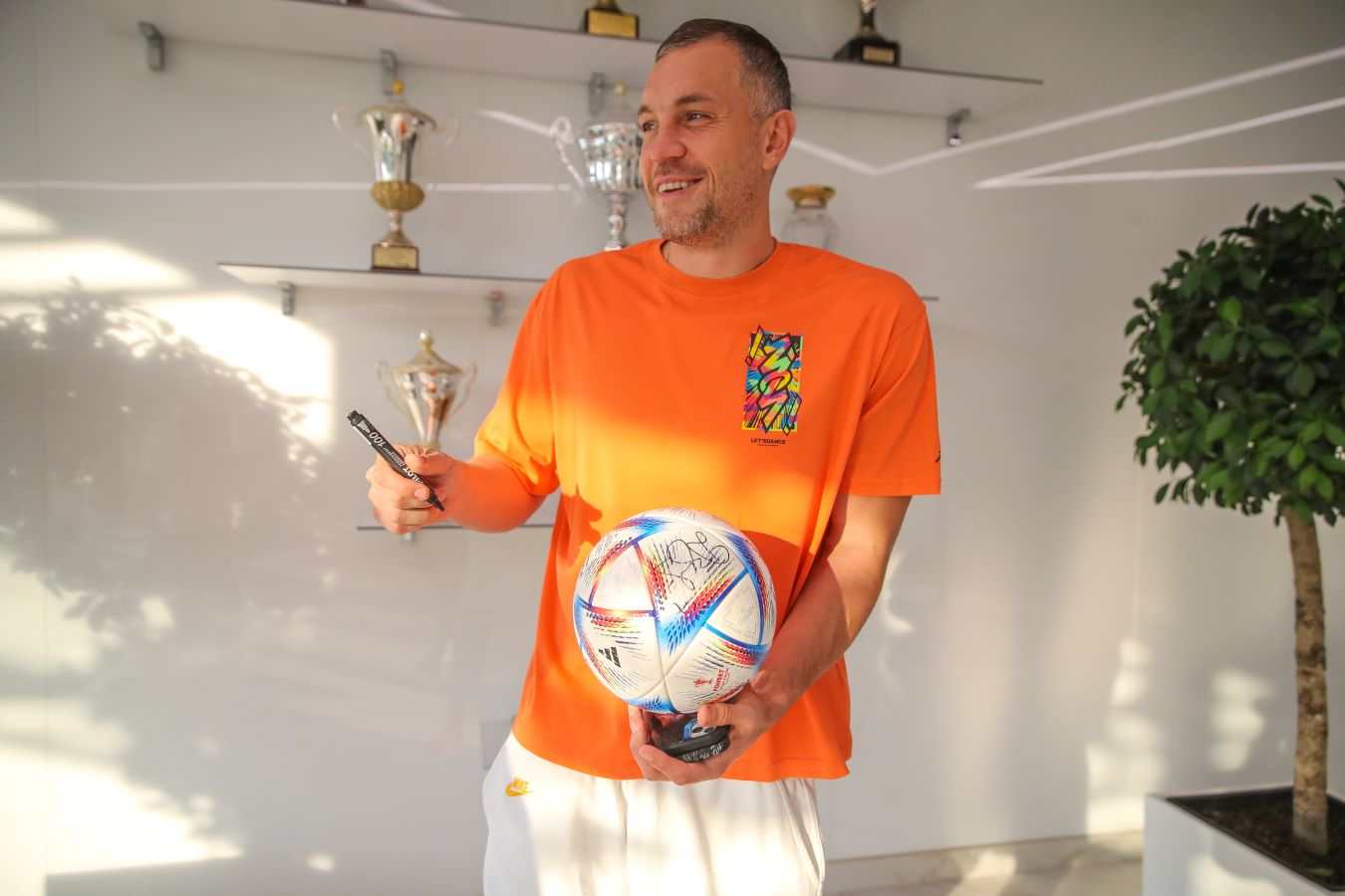 Мосспорт. Автограф Дзюбы. MVP награда в футболе.