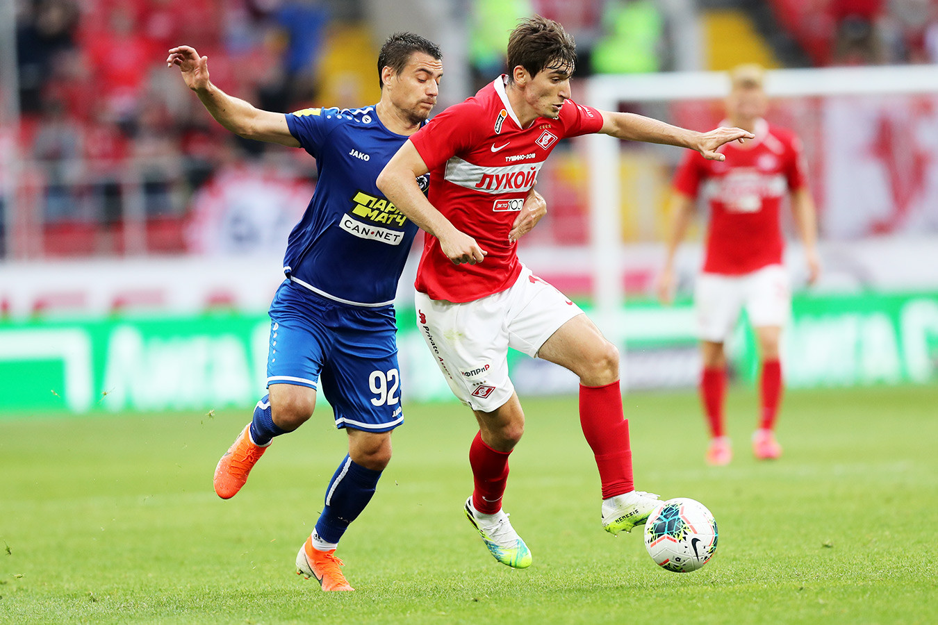 Арсенал тоттенхэм хотспур. Фернандес цска 2020/21. После первого тайма. Крылья советов динамо. Арсенал локомотив футбол счет.