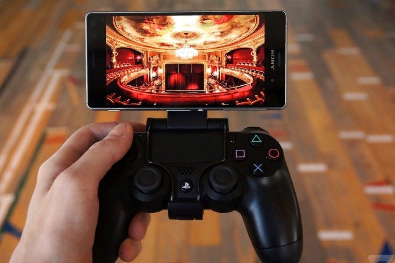 Играет в playstation. Кнопка музыки для игры. Игры которые нажимают экран. Шарики разноцветные для детей. The subject игра.