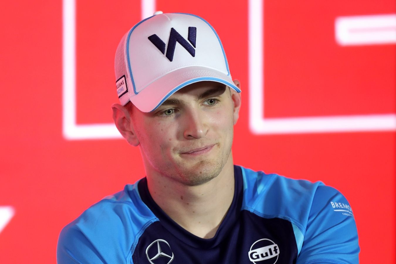 Сарджент: я нажал на педаль тормоза, и тут же оба моих передних колеса ...