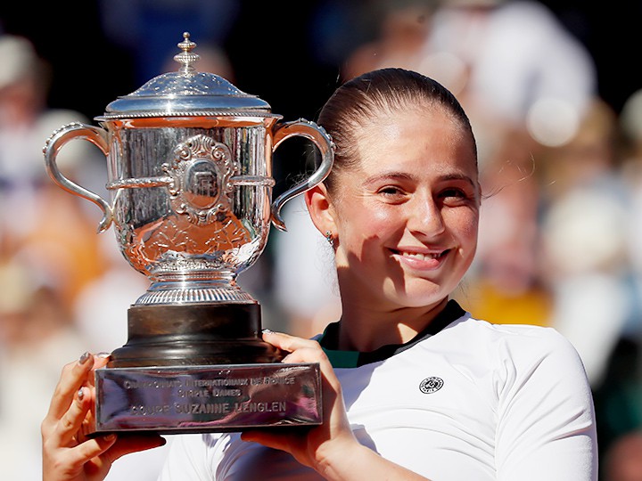 https://img.championat.com/s/1350x900/news/big/i/b/elena-ostapenko_14971100591315882242.jpg
