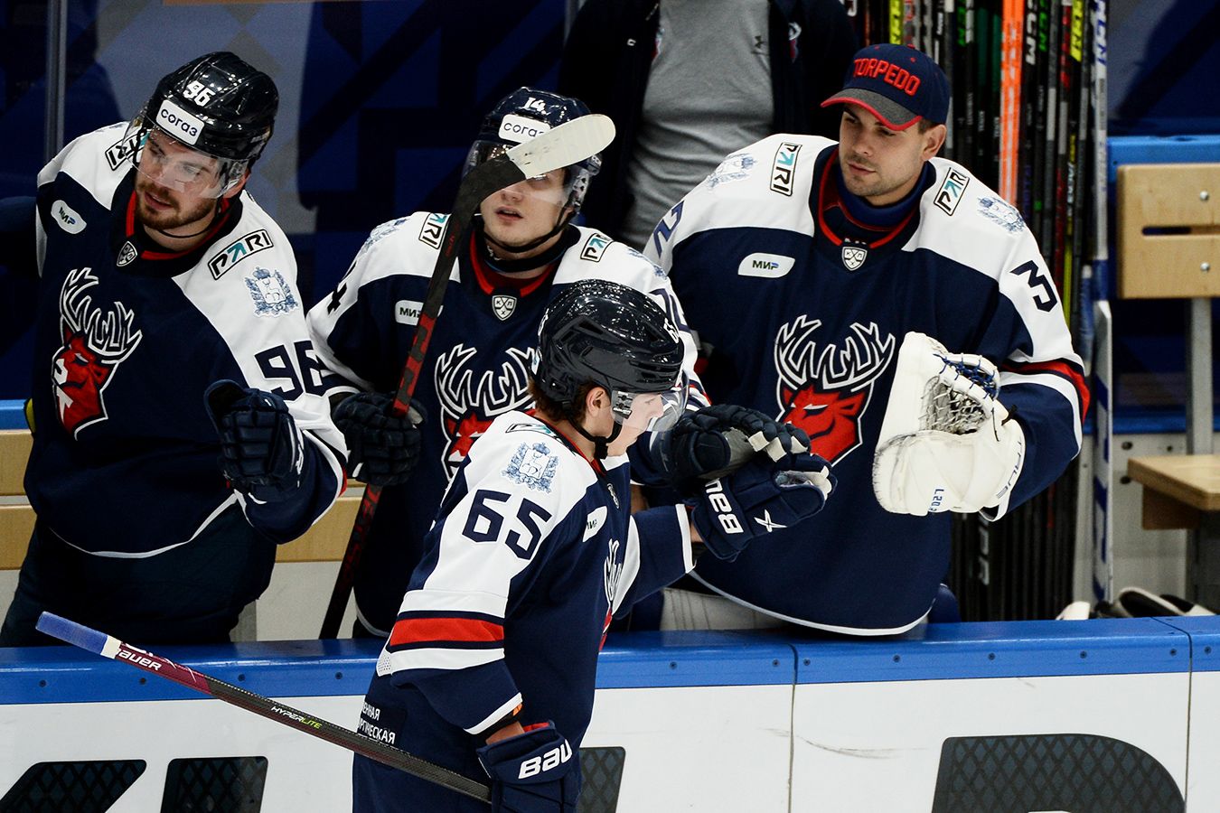 Кхл. Торпедо нижний новгород. Торпеда выиграла. Динамо торпедо. Торпеда выиграла.